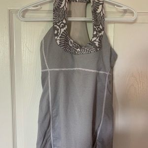 Lululemon tank
